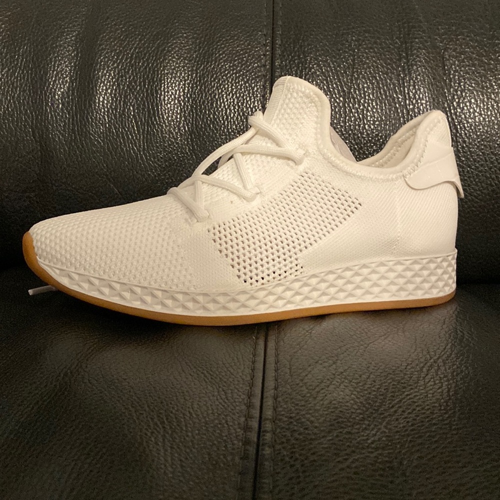 Urban Sport by J Slides White Knit Ophelia Sneakers size 8M